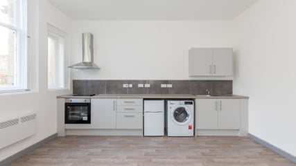 Apt 5 - Kitchen Apt 5 - Kitchen