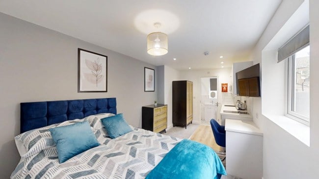 6 Bedroom HMO To Let |  Canterbury Street, Gillimgham | Image 5