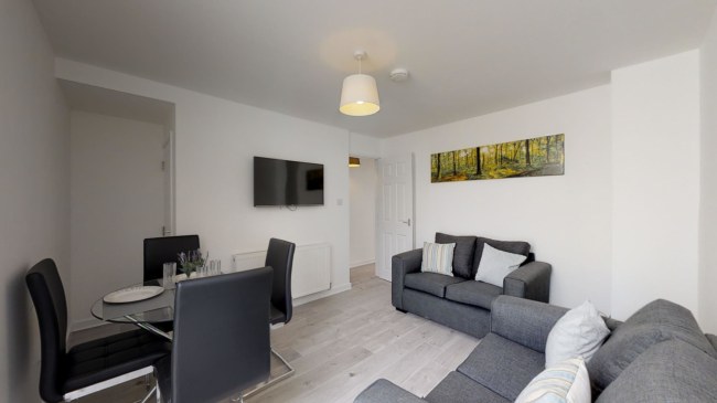 6 Bedroom HMO To Let | Canterbury Street, Gillingham | Image 11