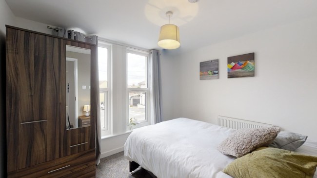 6 Bedroom HMO To Let | Canterbury Street, Gillingham | Image 8