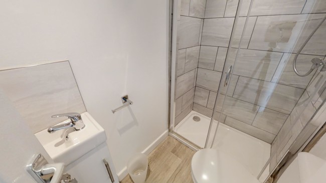 6 Bedroom HMO To Let | Canterbury Street, Gillingham | Image 1