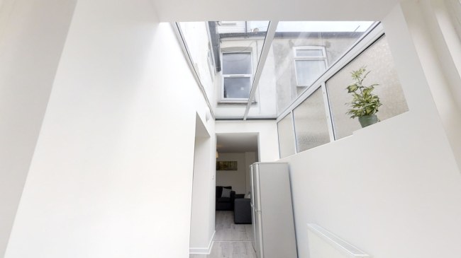 6 Bedroom HMO To Let | Canterbury Street, Gillingham | Image 0