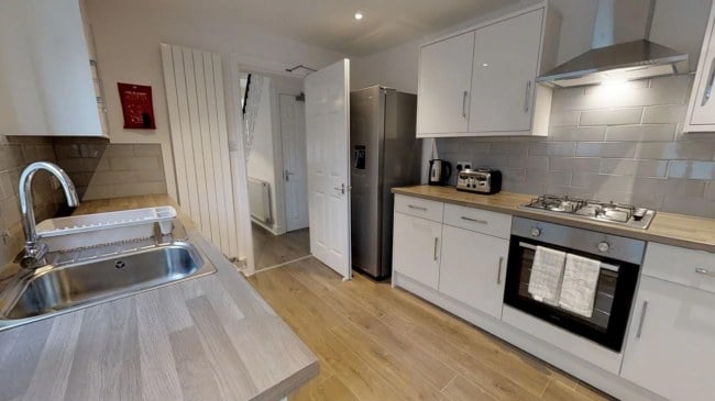 5 Bedroom HMO To Let | Malborough Road, Gillingham | Image 6