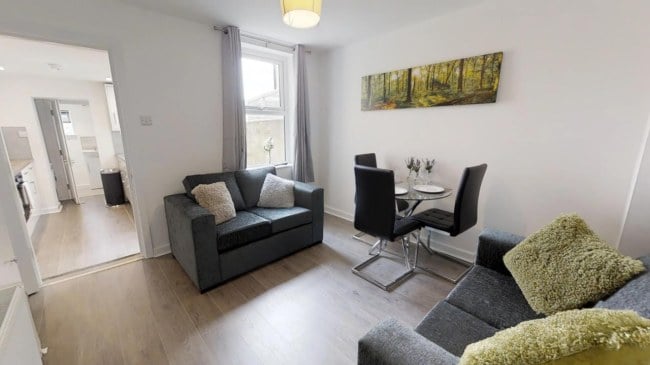 5 Bedroom HMO To Let | Tennyson Road, Gillingham | Image 14