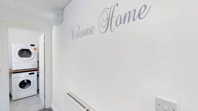 4 Bedroom HMO To Let | Upper Luton Road, Chatham | Image 1