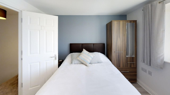 4 Bedroom HMO To Let | Upper Luton Road, Chatham | Image 11