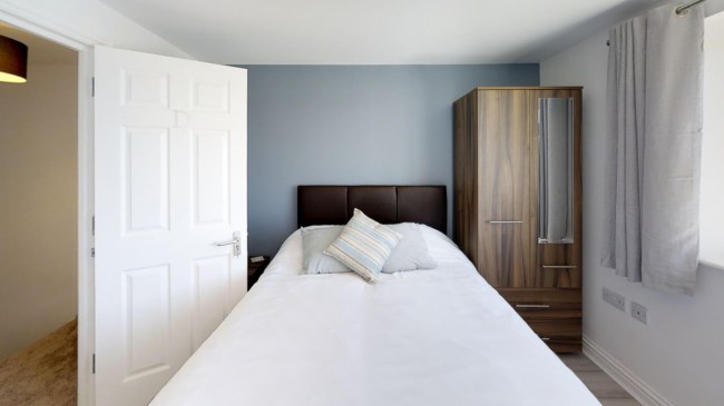 4 Bedroom HMO To Let | Upper Luton Road, Chatham | Image 11