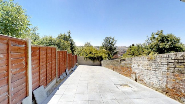 4 Bedroom HMO To Let | Upper Luton Road, Chatham | Image 4