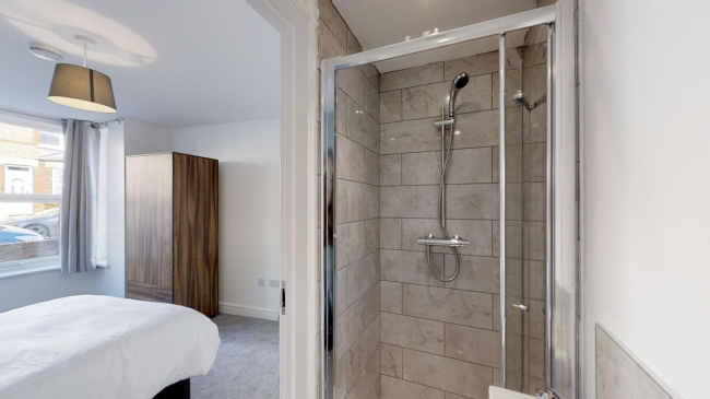 5 Bedroom HMO To Let | Weston Road, Rochester | Image 17