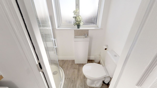 5 Bedroom HMO To Let | Weston Road, Rochester | Image 2