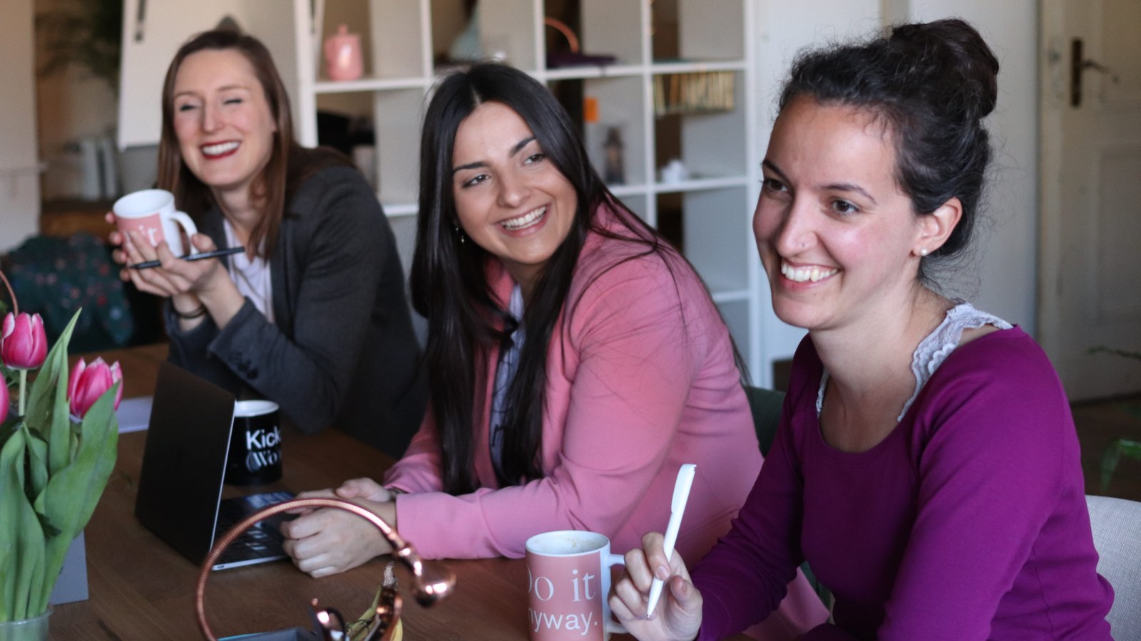 5 leading business women who will inspire you to start your own business, and they have one thing in common apart from business